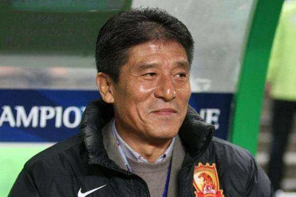 深圳队官方：主帅李章洙下课，他将何去何从？