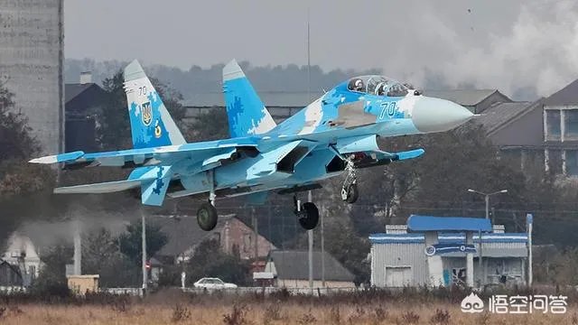 一名美国飞行员在乌克兰试乘苏-27时坠毁遇难,你怎么看?