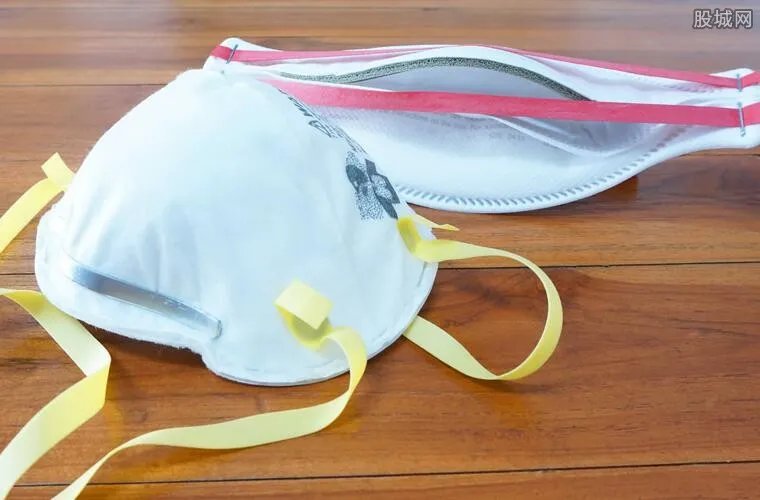 五角大楼花4.15亿美元清洗N95口罩 消毒再使用