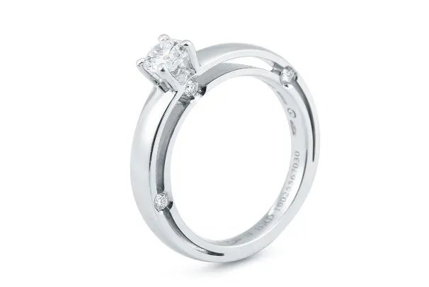 世界十大钻戒排名 最顶尖的钻戒品牌推荐