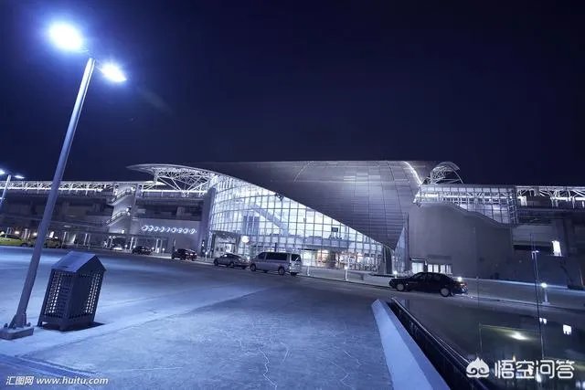 为什么高铁站给人的感觉普遍要比普通火车站的干净整洁让人心里舒服？