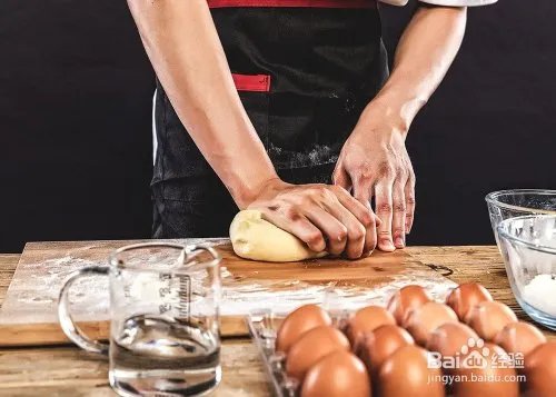 如何学习做蛋糕？