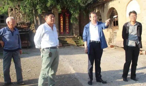 寿阳县副县长李二平任职简历