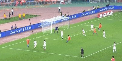 鲁能主场3:0战胜大连一方，两回合4:0强势晋级足协杯决赛，怎么看双方的表现？