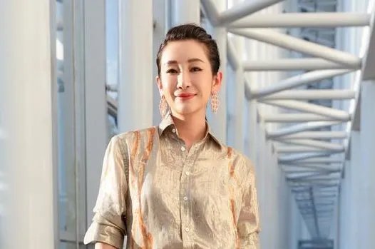 秦海璐回应情商争议，表示性格直没有顾虑，你觉得性格直率等于情商低吗？