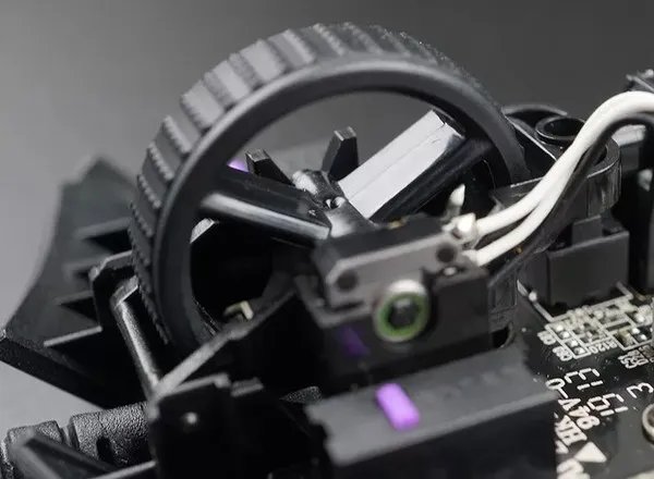 Razer Viper毒蝰游戏鼠标拆解评测