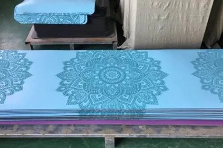 瑜伽垫什么牌子好？