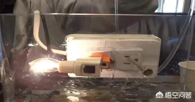 绝缘连电插座技术是真的吗？有什么科学依据吗？