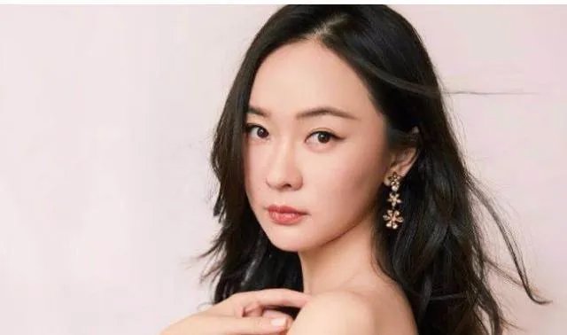 为什么说即使掉双下巴，佟丽娅也比李湘大S霍思燕漂亮？