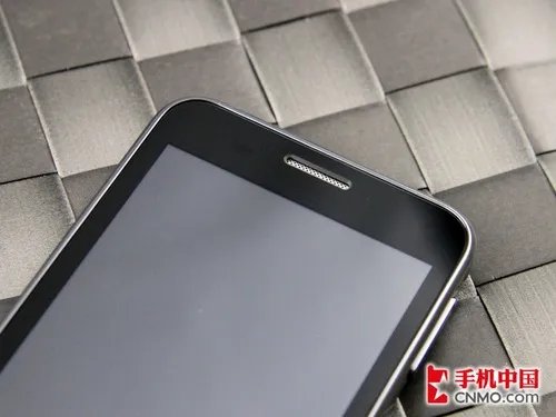 1GHz+4.0大屏千元智能 中兴N880E评测