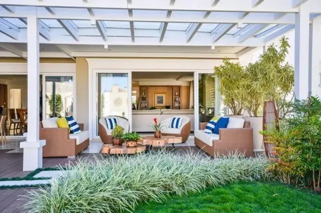 冬日里的花园阳光房，尽享暖暖的春色