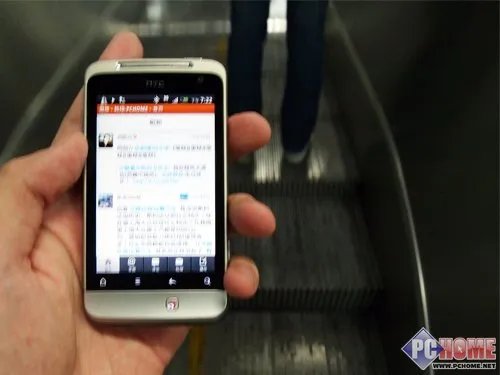 配置刚够用 HTC微客手机评测