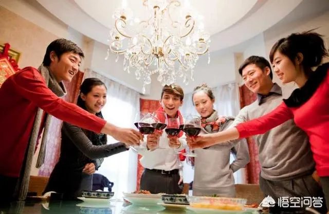 过年时适合去国内哪里旅游？