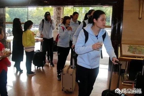 中国女排2018漳州封闭集训27人大名单完整版出炉，你怎么看待这份名单？