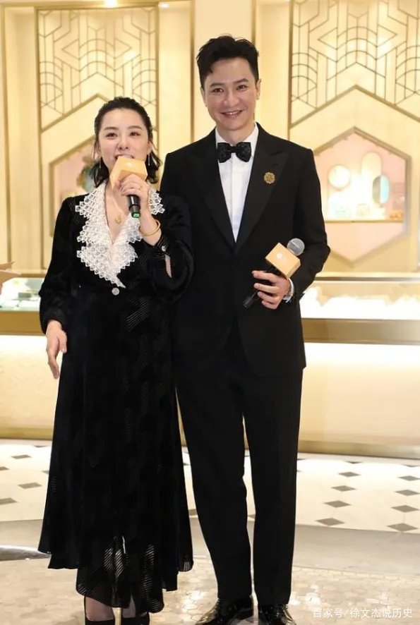 刘璇大方回应老公家世，她的回答为何让全网点赞？