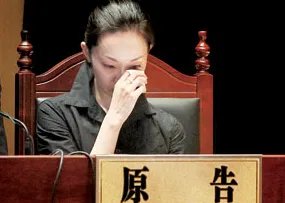 侯耀文女儿侯瓒：曾状告侯耀华，怨恨父亲14年，终究亲情战胜一切吗？