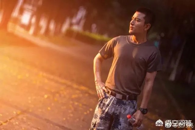 贾乃亮怒怼回应出游照，明星的隐私如何获得保护？对此你怎么看？