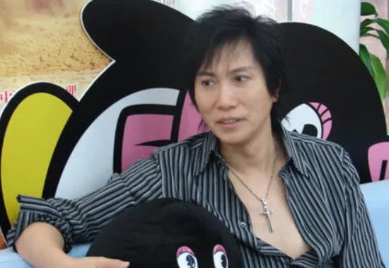 爸爸的草鞋歌词描写的是什么意思