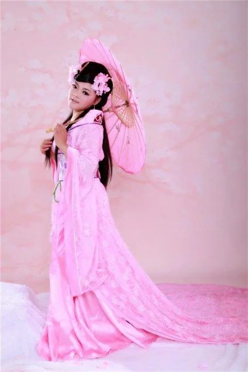 婚纱写真个人图片欣赏 拍摄个人写真的方法有哪些