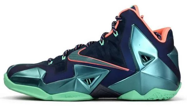 这鞋是詹11什么