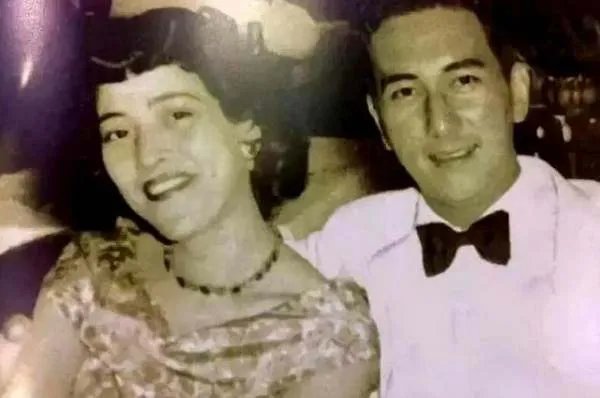 同样是大哥的女人，黎婉华和梁洁华的人生为何相差很大？