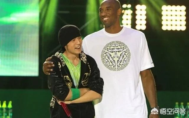 周杰伦和科比谁的收入更高,有哪些依据?