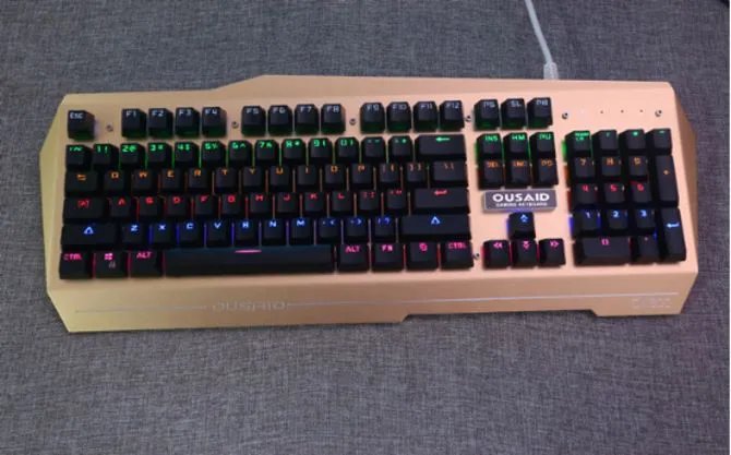 黑轴机械键盘是什么手感？