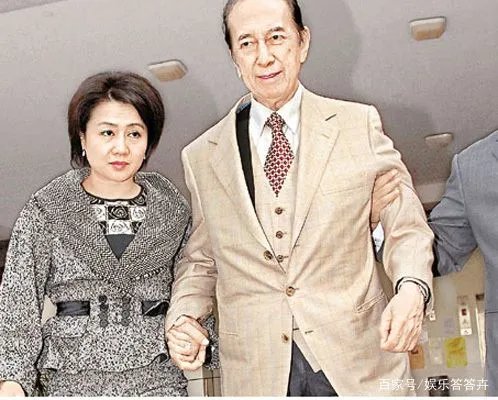 赌王讣告里四房姓辛的是谁？