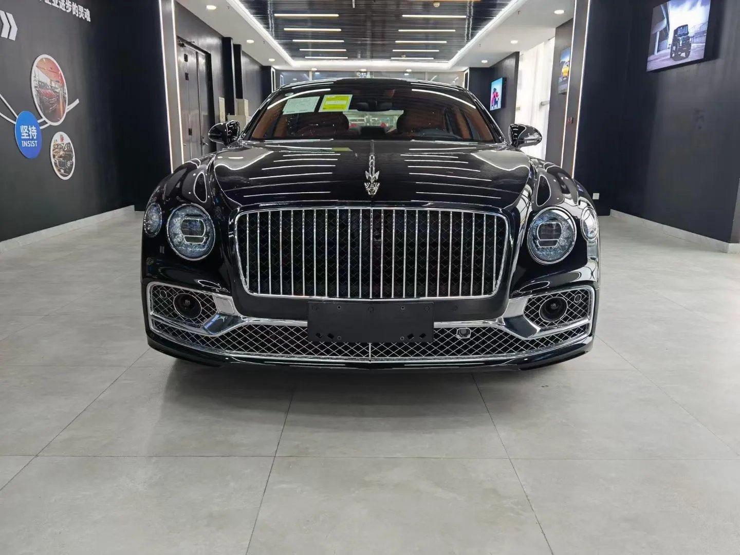 2021年最新款的宾利飞驰售价是多少钱？