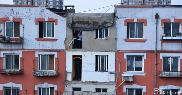 事故频出 装修危害房屋安全其实很普遍