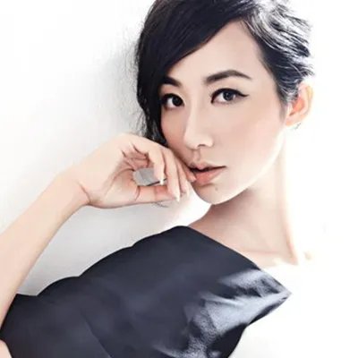 韩雪后台很硬吗？ 揭秘其红三代背景