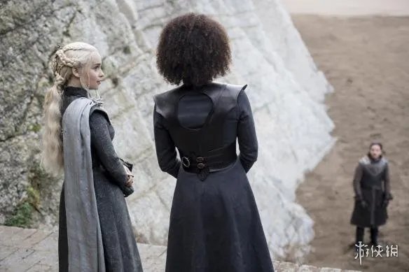 HBO《权力的游戏》第七季第4集剧照 龙妈霸气骑龙！