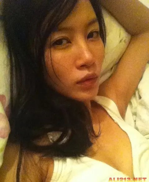 一次看个够！台湾女优观月雏乃自拍照大集合