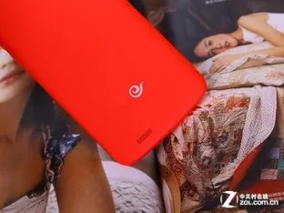 打造时尚女青年 联想S820e电信版特价