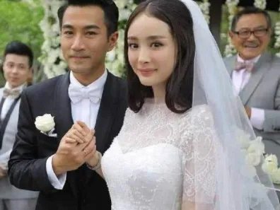 杨幂魏大勋被拍，谁还记得应采儿的预言？一说一个准，绝了！你知道吗？