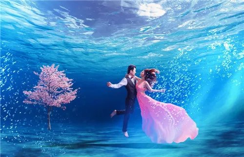 成都水下婚纱摄影多少钱  水下婚纱摄影怎么拍好看