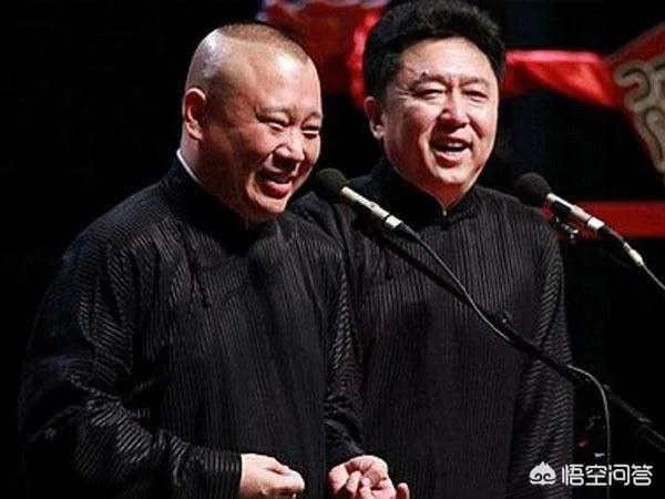 郭德纲称相声演员要“状元才，英雄胆，城墙厚的一张脸”，有几人能达到这个标准？
