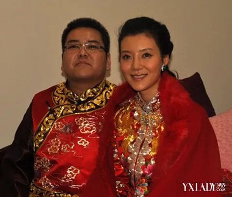 刘芳菲和他的丈夫照片曝光刘芳菲的老公是谁