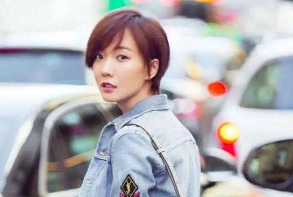 常被说和王珞丹长得像的白百何，为何两人口碑截然不同？