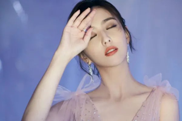 据说好人缘的佟丽娅也曾得罪了大半个娱乐圈!究竟是怎么回事？