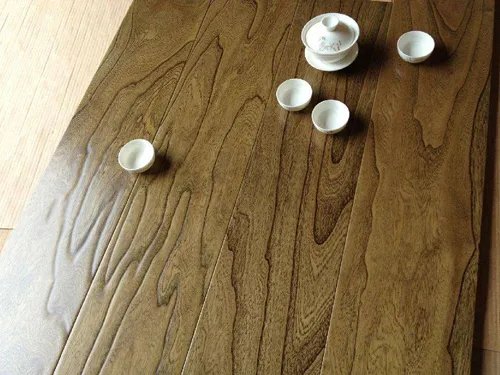 实木复合地板价格表 看清楚别买亏了