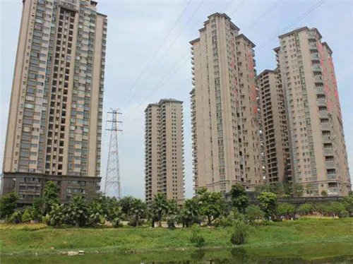 重庆新房出售因工作原因出售新房一套