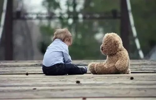 世界自闭症关注日是什么日子？关于自闭症，有何科学解释？