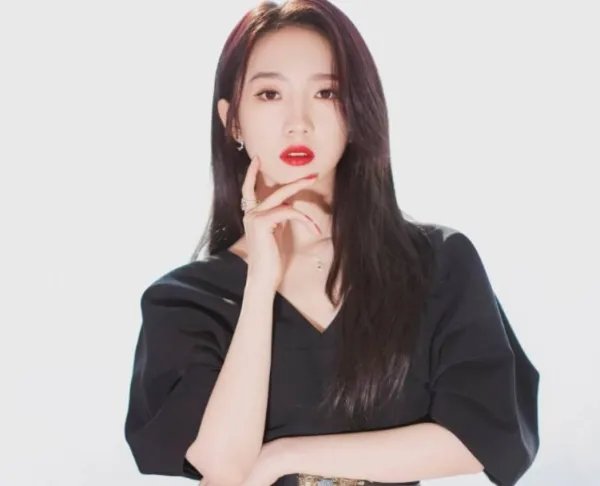 胡彦斌看孟美岐露出老父亲的微笑，你期待他们在《天赐的声音》中的合作吗？