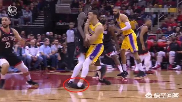 沃顿手指裁判一个一个骂，助教都拉不住，赛后对球哥的话暖心众人，你怎么看？