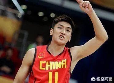 张博当年为什么会被中国男篮除名？
