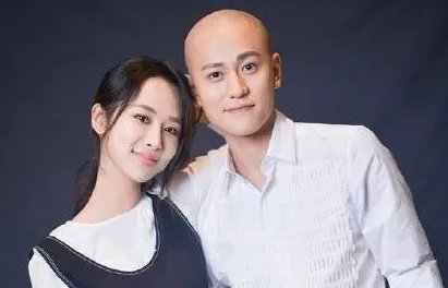 杨紫空降秦俊杰粉丝群秀恩爱被指倒贴？