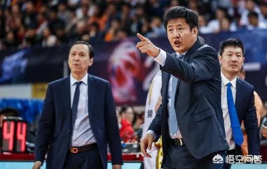 北控宣布丁伟下课，有人说当年他曾豪言两年不改变北控就“跳河”，你怎么看？