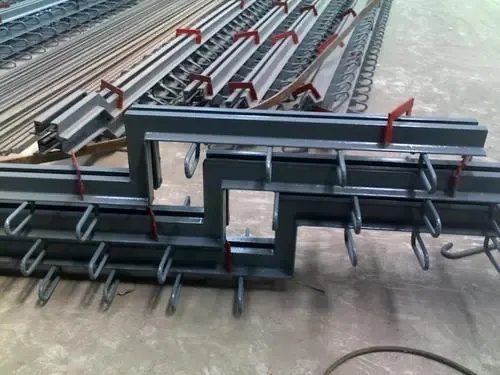 伸缩缝怎么设置