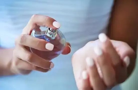 香水的正确用法？